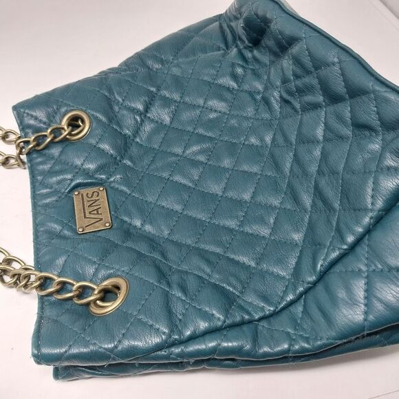 Dark green VANS Shoulder bag with Chain Strap. - Picture 15 of 15